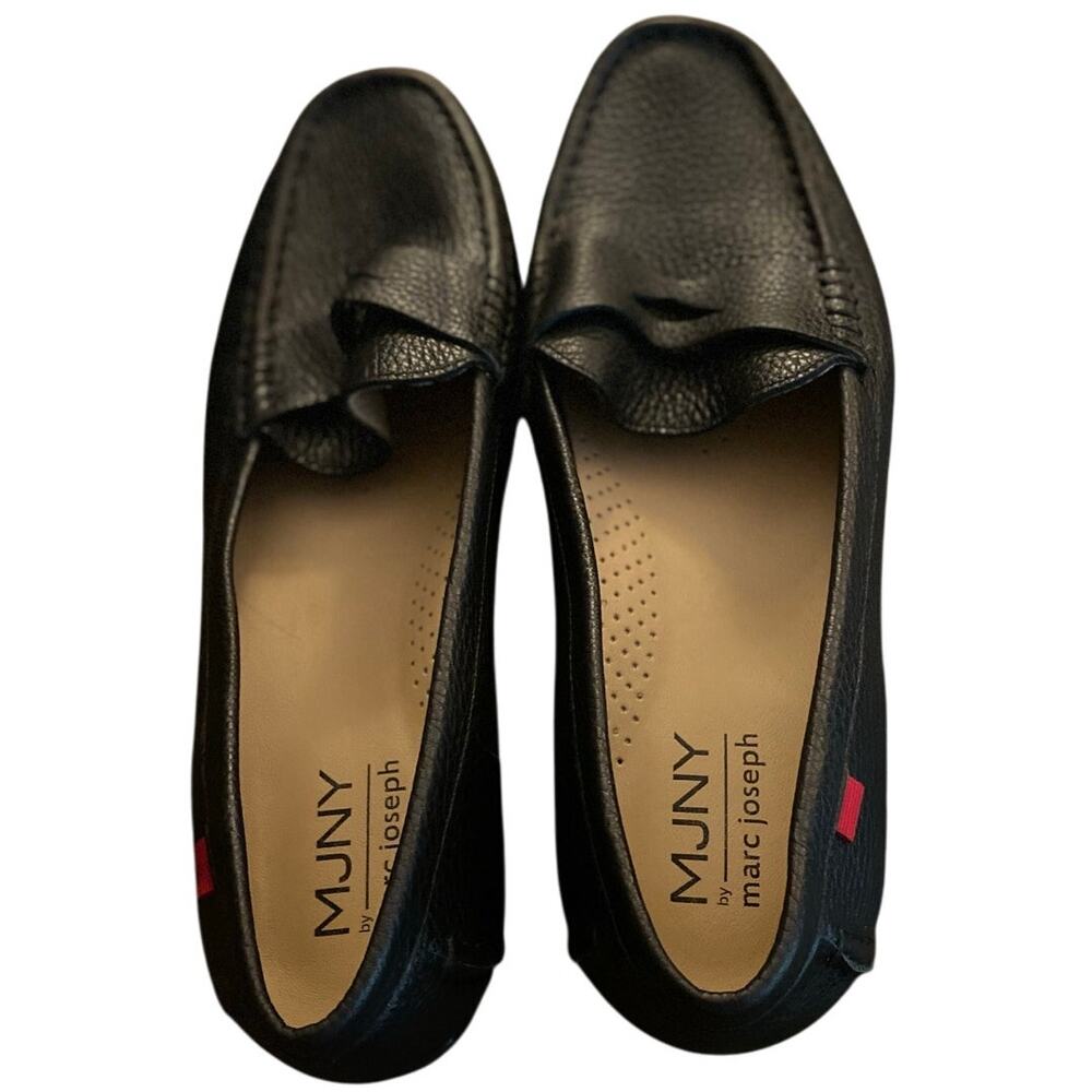 MJNY (Mark Joseph NY) Women's Pebbled Leather Loafer, Black, 10.5, Flat, Slip On